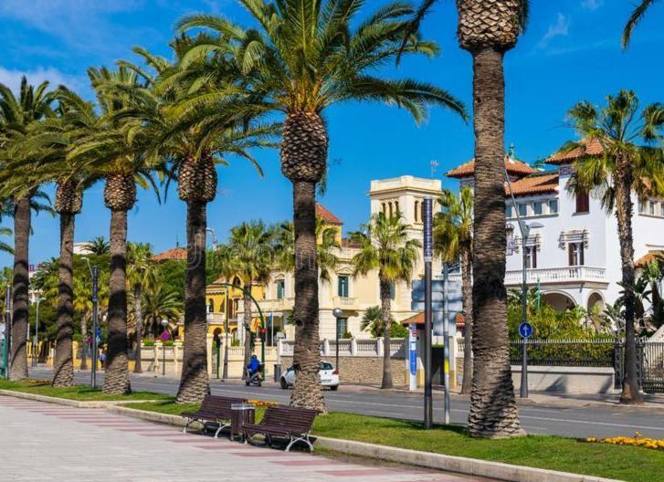 Apartamentos Intersalou Priorat Kültér fotó