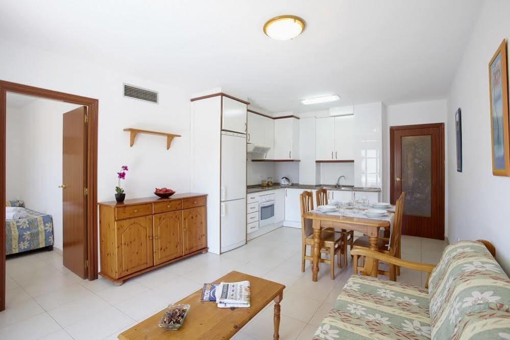 Apartamentos Intersalou Priorat Kültér fotó