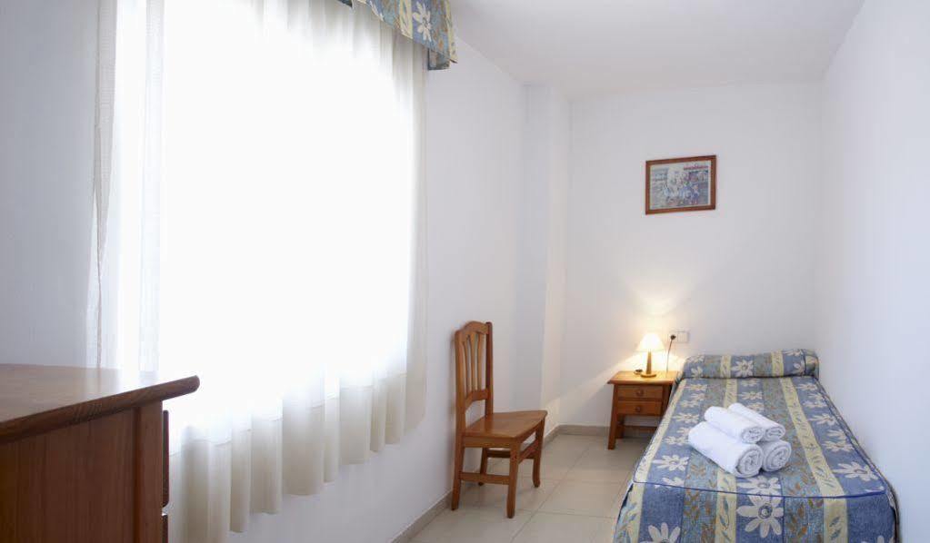 Apartamentos Intersalou Priorat Kültér fotó