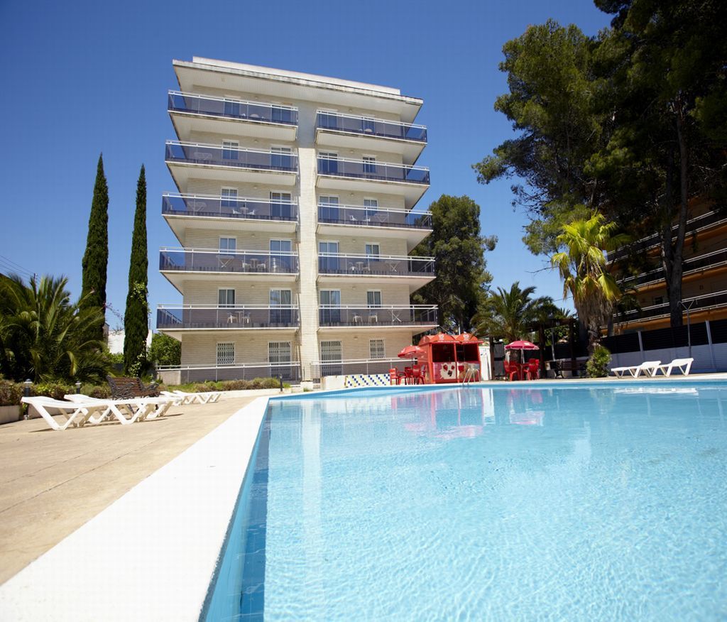 Apartamentos Intersalou Priorat Kültér fotó